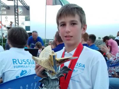 Юные водномоторники из Белова отмечены наградами первенства мира